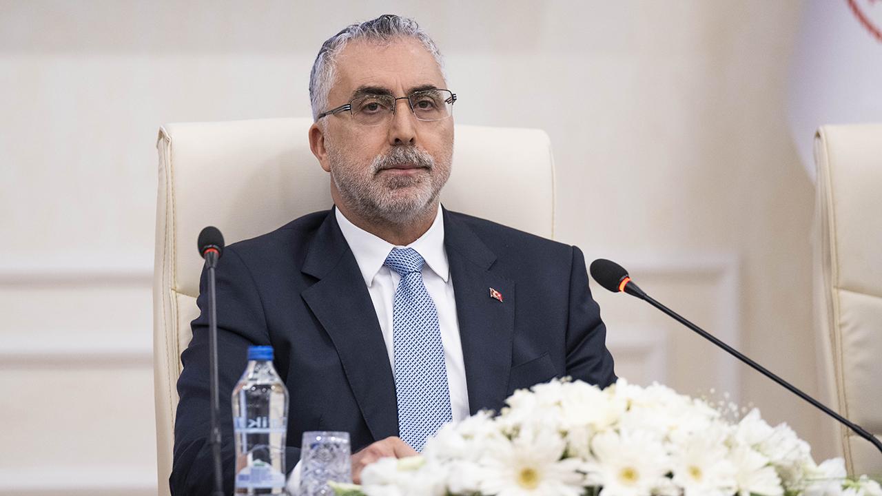 Işıkhan: İstihdam oranları son dönemlerde tarihi zirvelere ulaştı