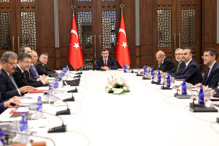 EKK: Fonlarda ara ödemelerin yasa sonrası kısa sürede başlamasını öngörüyoruz