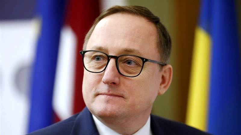 ECB üyesi Kazaks: Yüksek belirsizlik göz önüne alındığında daha fazla faiz artırışı için kapıyı açık bırakmalıyız