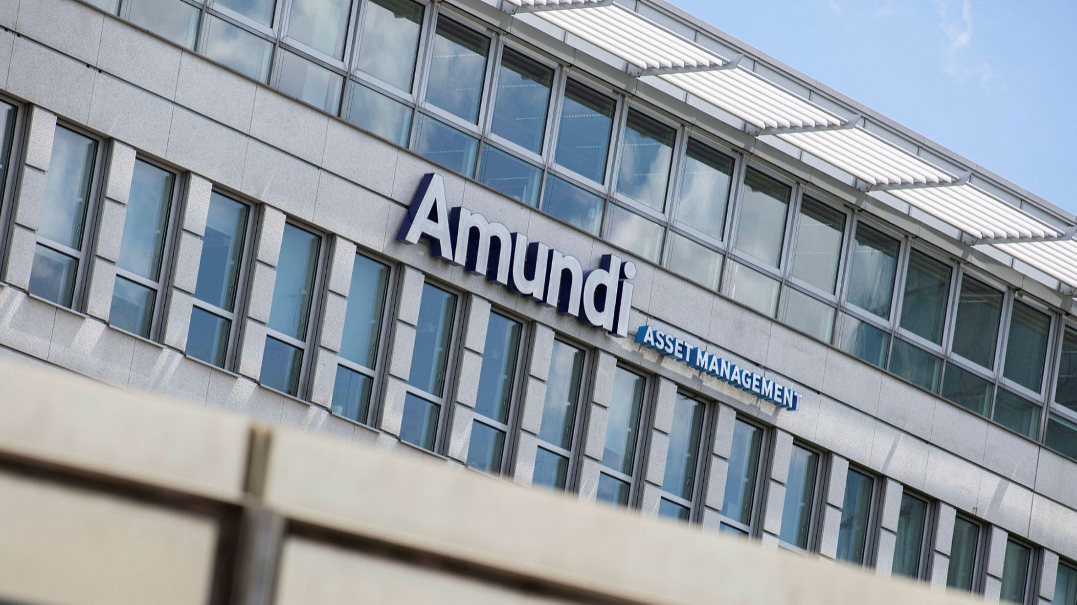Avrupa'nın en büyük varlık yöneticisi Amundi, Türk lirasına yeniden yatırım yapmaya başladı