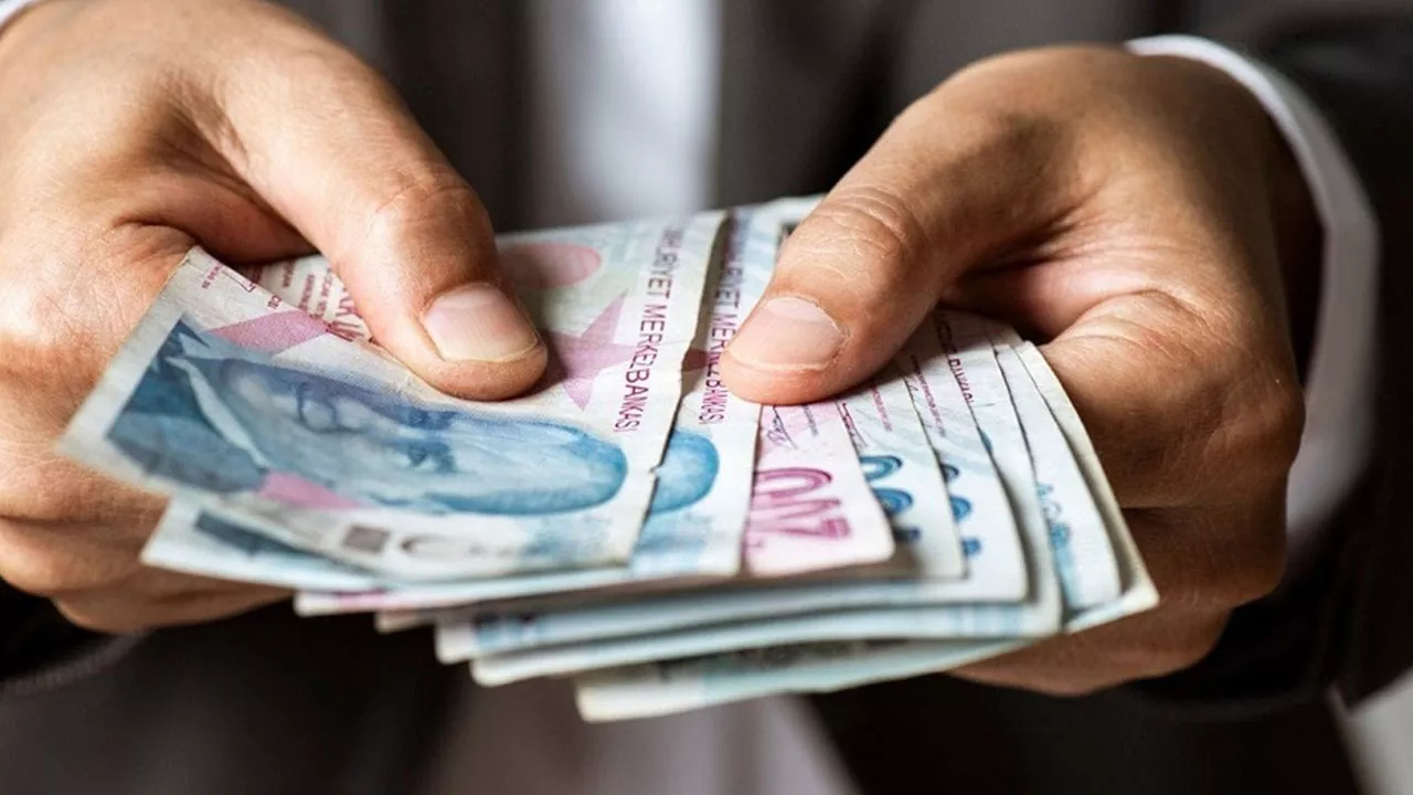 Asgari ücrete ara zam yapılacak mı? Gözler temmuz ayına çevrildi