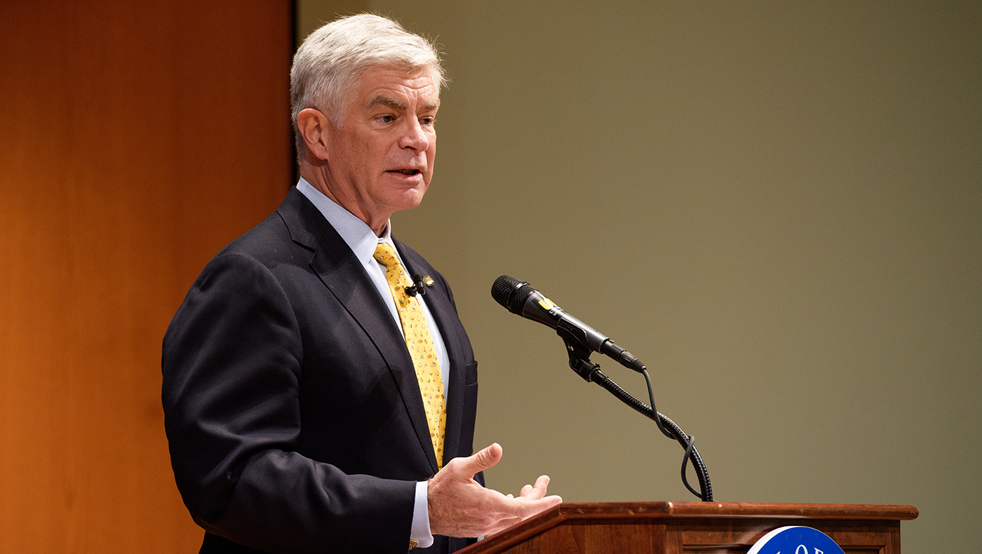 Philadelphia Fed Başkanı Patrick Harker: ABD ekonomisi yumuşak bir inişe yaklaşıyor
