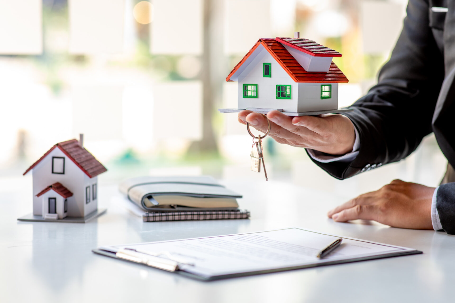 ABD'de mortgage başvuruları artışını, faizler düşüşünü sürdürdü