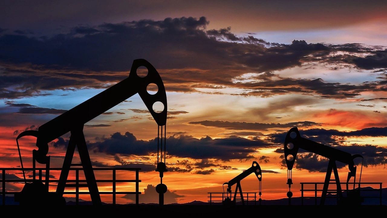 Küresel petrol arzı haziranda günlük 150 bin varil arttı