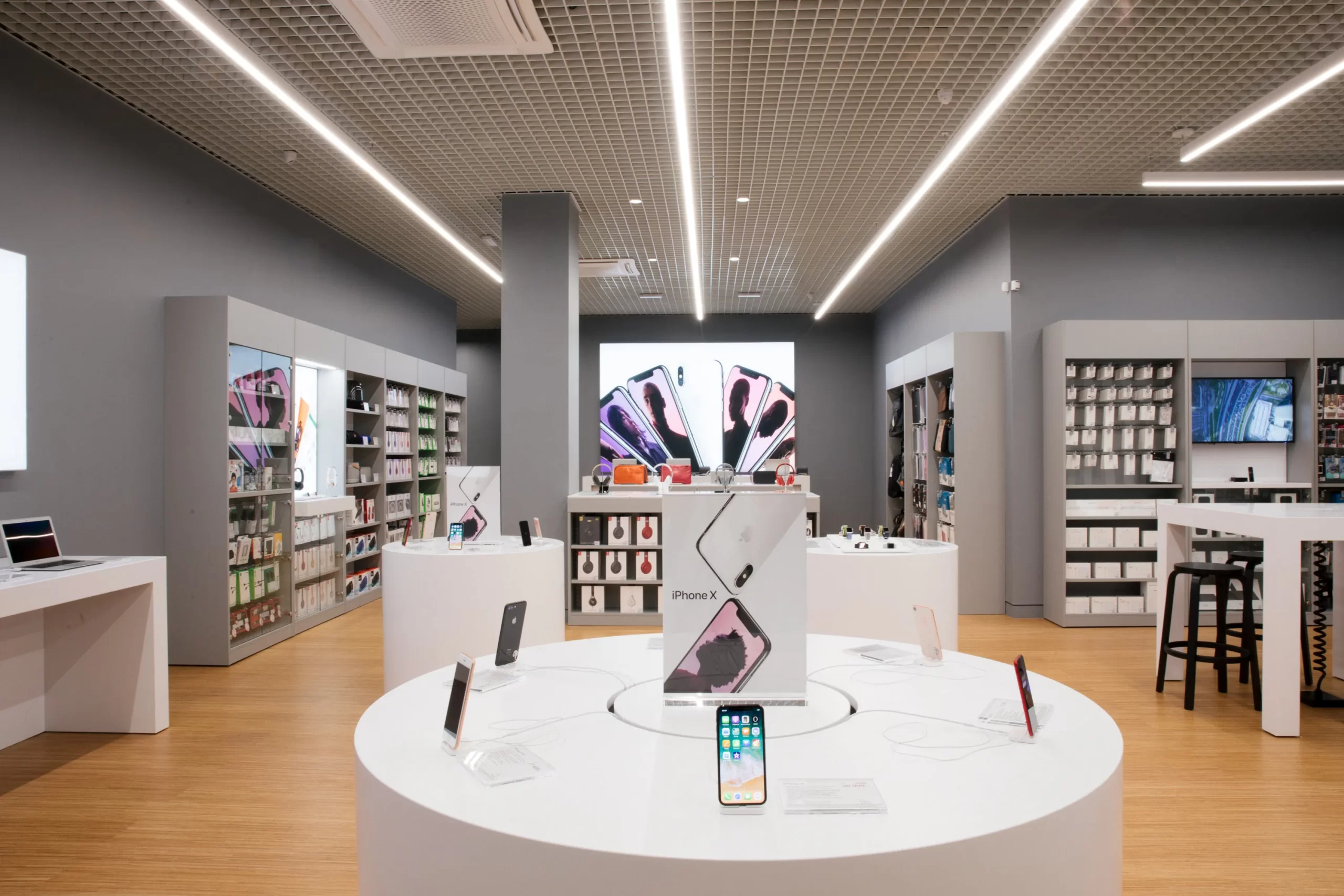 İran'da iPhone yasağı yaklaşık 900 milyon dolar zarara yol açıyor