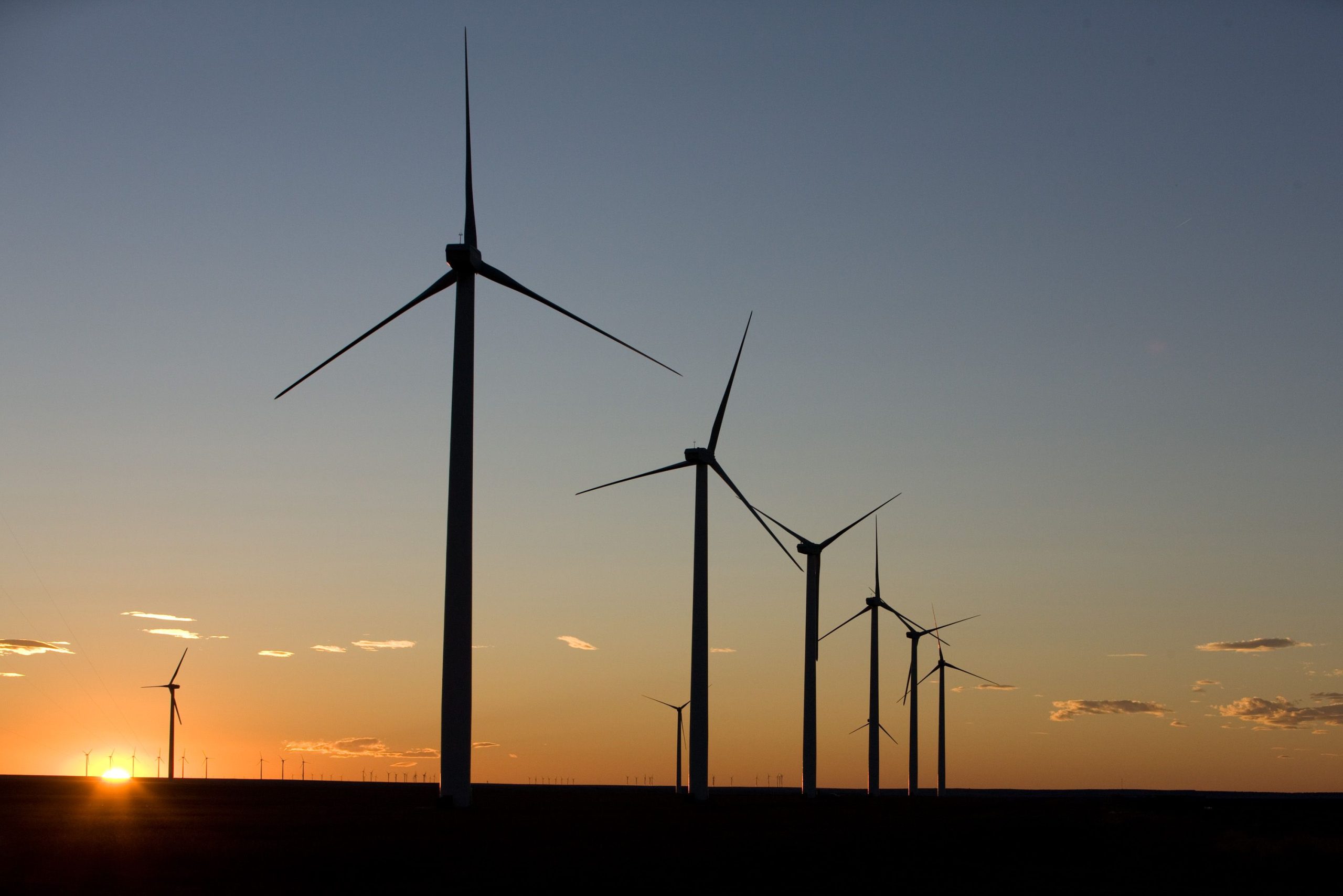 Türkiye’nin ilk depolamalı yenilenebilir enerji santral lisansını Aksa Enerji aldı