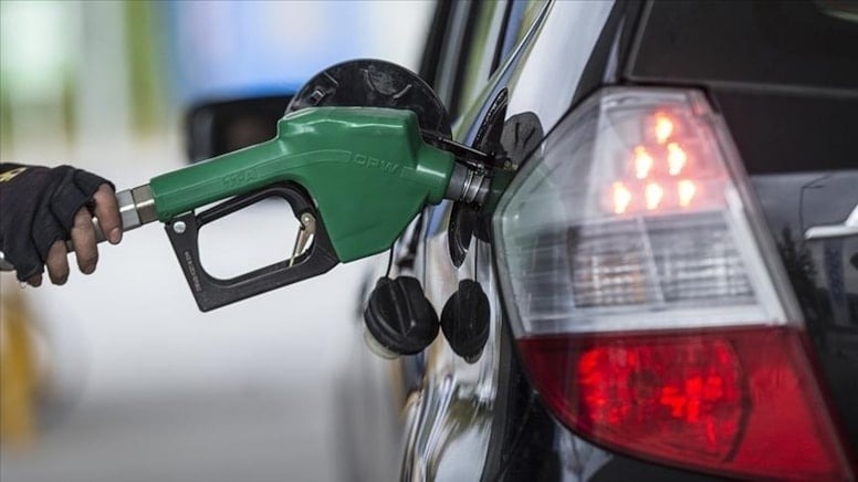 Akaryakıt fiyatlarına peş peşe zam: İşte benzin motorin güncel fiyatlar