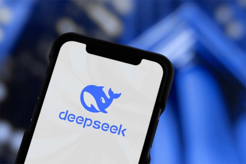 DeepSeek, Google ve OpenAI ile yarışabildiğini belirttiği iki yeni büyük dil modelini piyasaya sürdü
