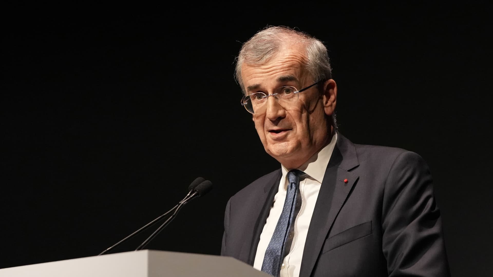 Avrupa Merkez Bankası Yönetim Konseyi üyesi Villeroy : Faiz indirimi ihtimal dahilinde