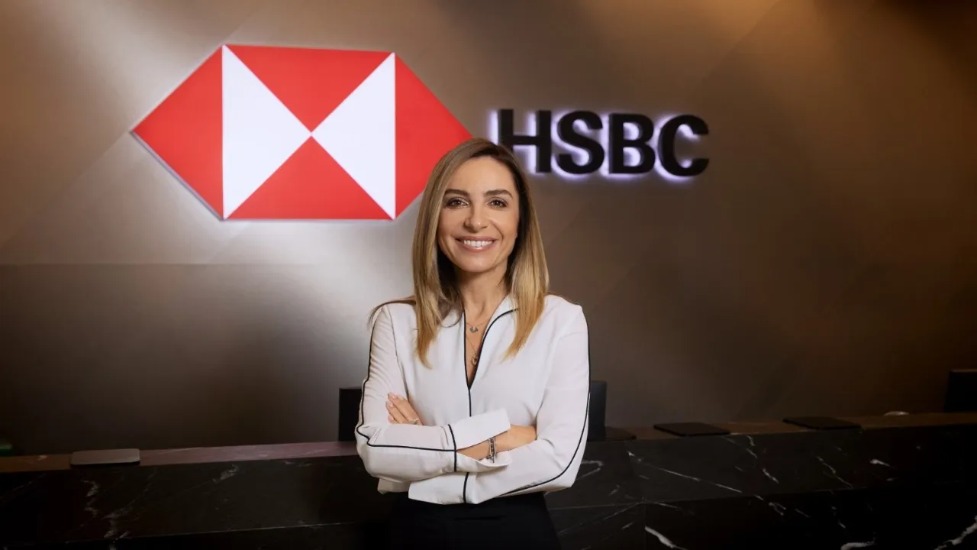 HSCBC Türkiye'de babalık izni 4 hafta oldu, yıllık izinler 29 güne çıkarıldı.