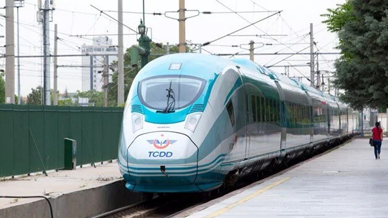Hızlı tren fabrikasında geri sayım: 4,5 ayda yüzde 55 ilerleme