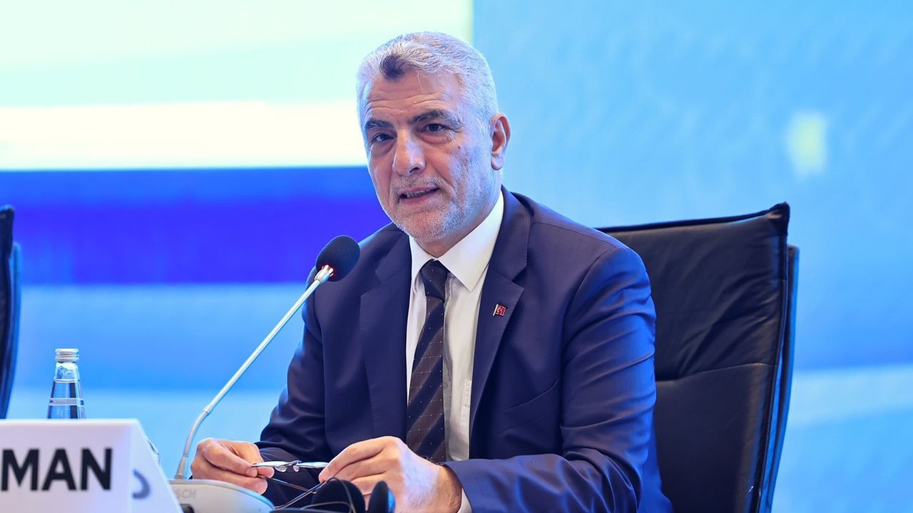 Ömer Bolat’tan ihracat ve turizm gelirlerinde rekor vurgusu