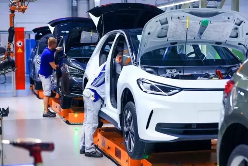 Türkiye’nin ihracat lideri yine otomotiv sektörü oldu: Traktör ihracatı yüzde 30 düştü