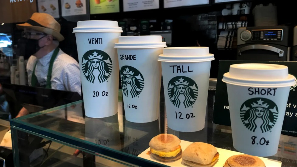 Kahve devi Starbucks'ta kriz: İşten çıkarmalar başlıyor...