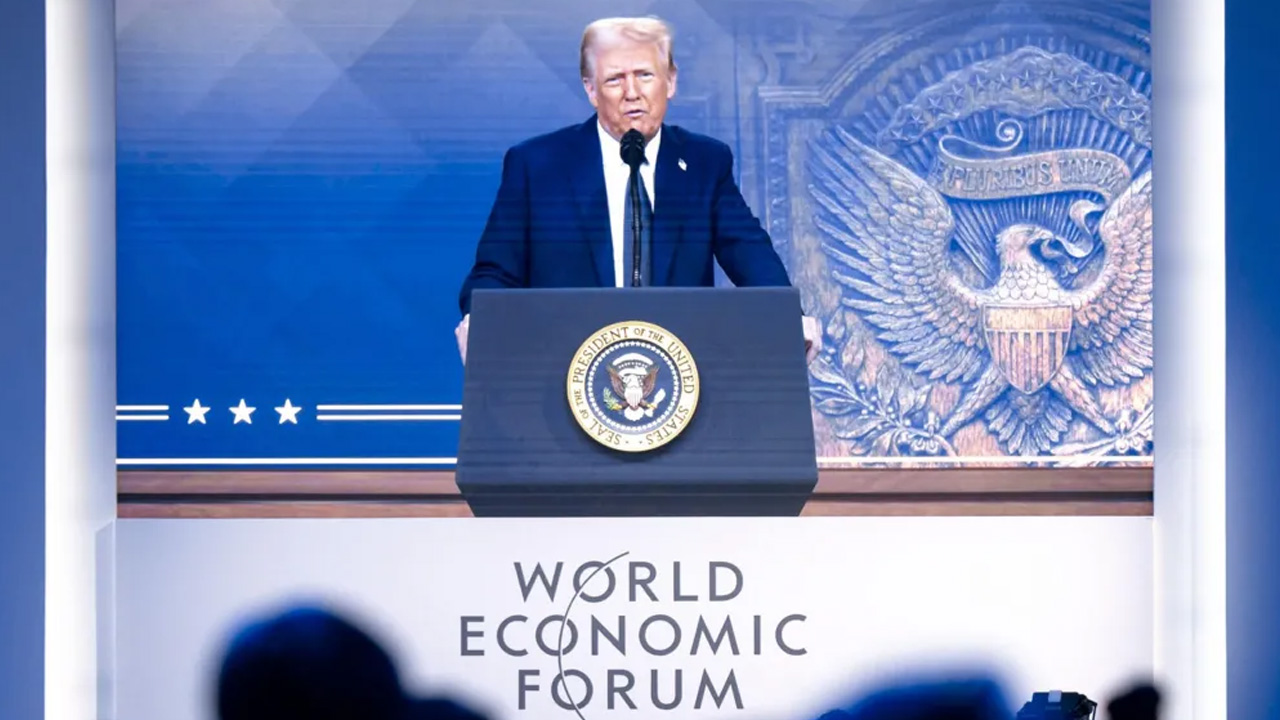 Trump, İngiltere'ye büyük gümrük vergileri uygulanmaması çağrısında bulundu