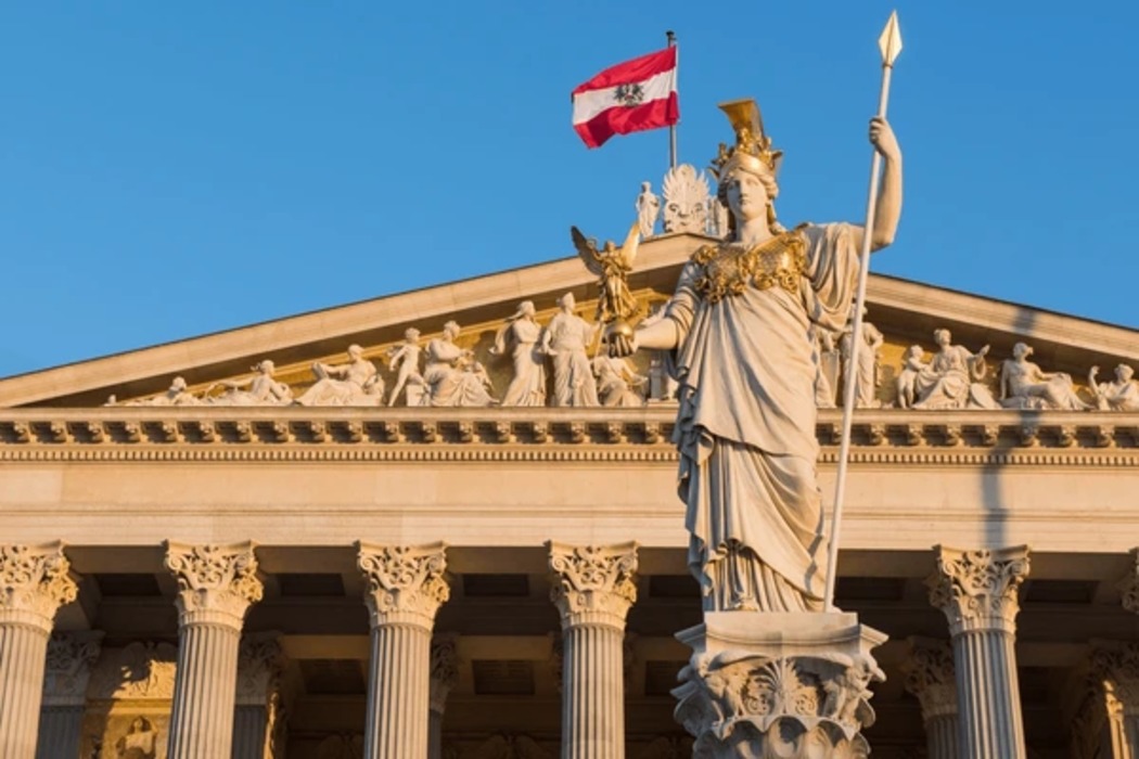 Fitch, Avusturya’nın kredi notu görünümünü negatif olarak revize etti
