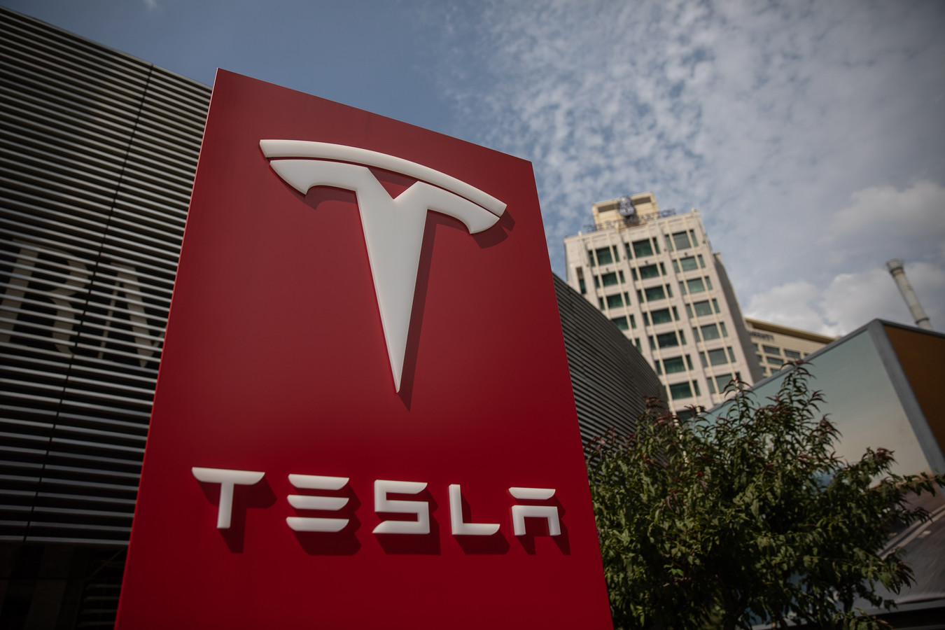 Tesla’nın Şanghay’daki Megapack fabrikası üretime başladı