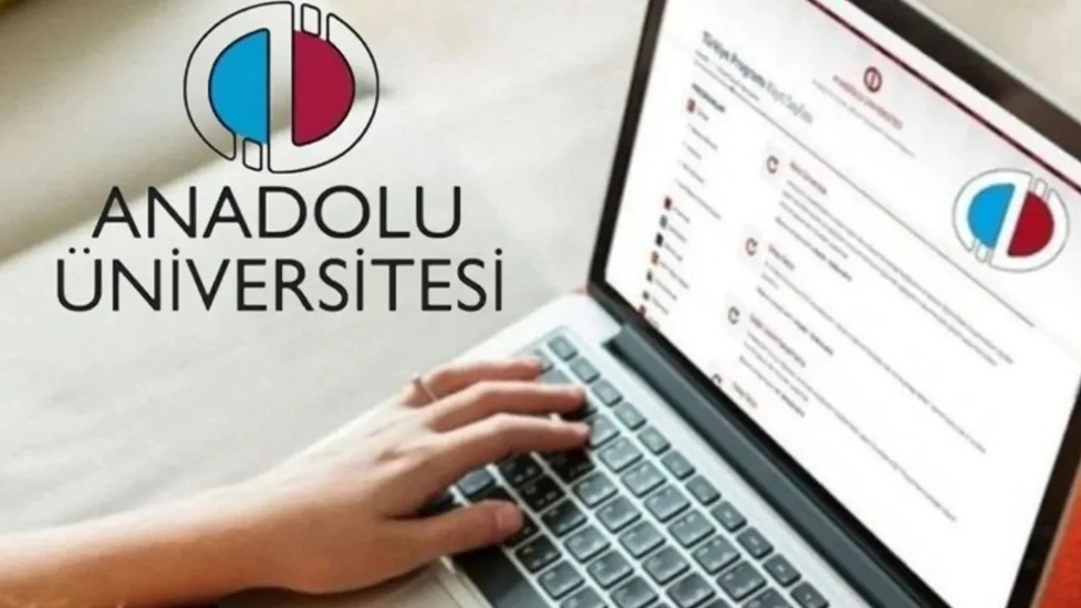 Açıköğretim üniversitelerinde okuyanlar dikkat! Bahar dönemi okul kayıt fiyatları açıklandı