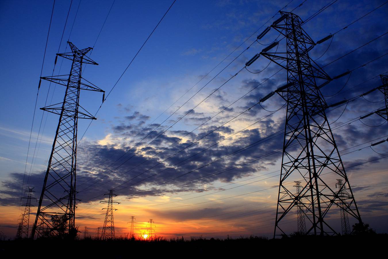 Türkiye elektrik üretimi ve tüketiminde dengede: İthal kömür santralleri ön planda