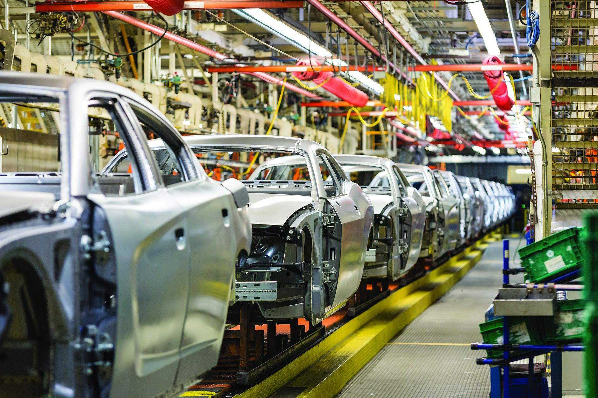 Araç satışlarında düşüş: Pazar %13,9 küçüldü