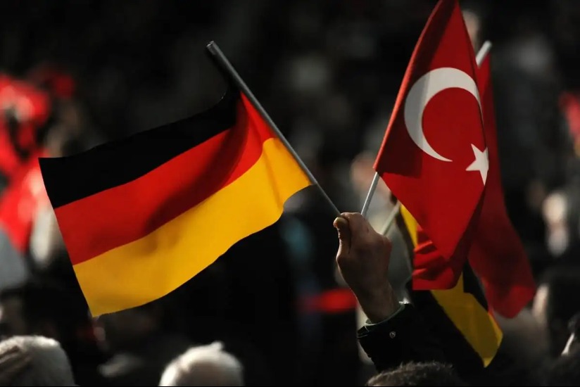Alman enerji devi payını satışa çıkardı: Türkiye'den çekiliyor mu?