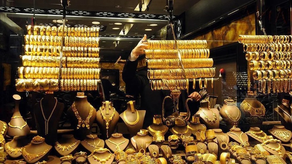 Altın fiyatlarında şaşırtan düşüş! Altın fiyatları düşer mi yükselir mi? 27 Şubat 2025 gram, çeyrek, yarım altın fiyatları