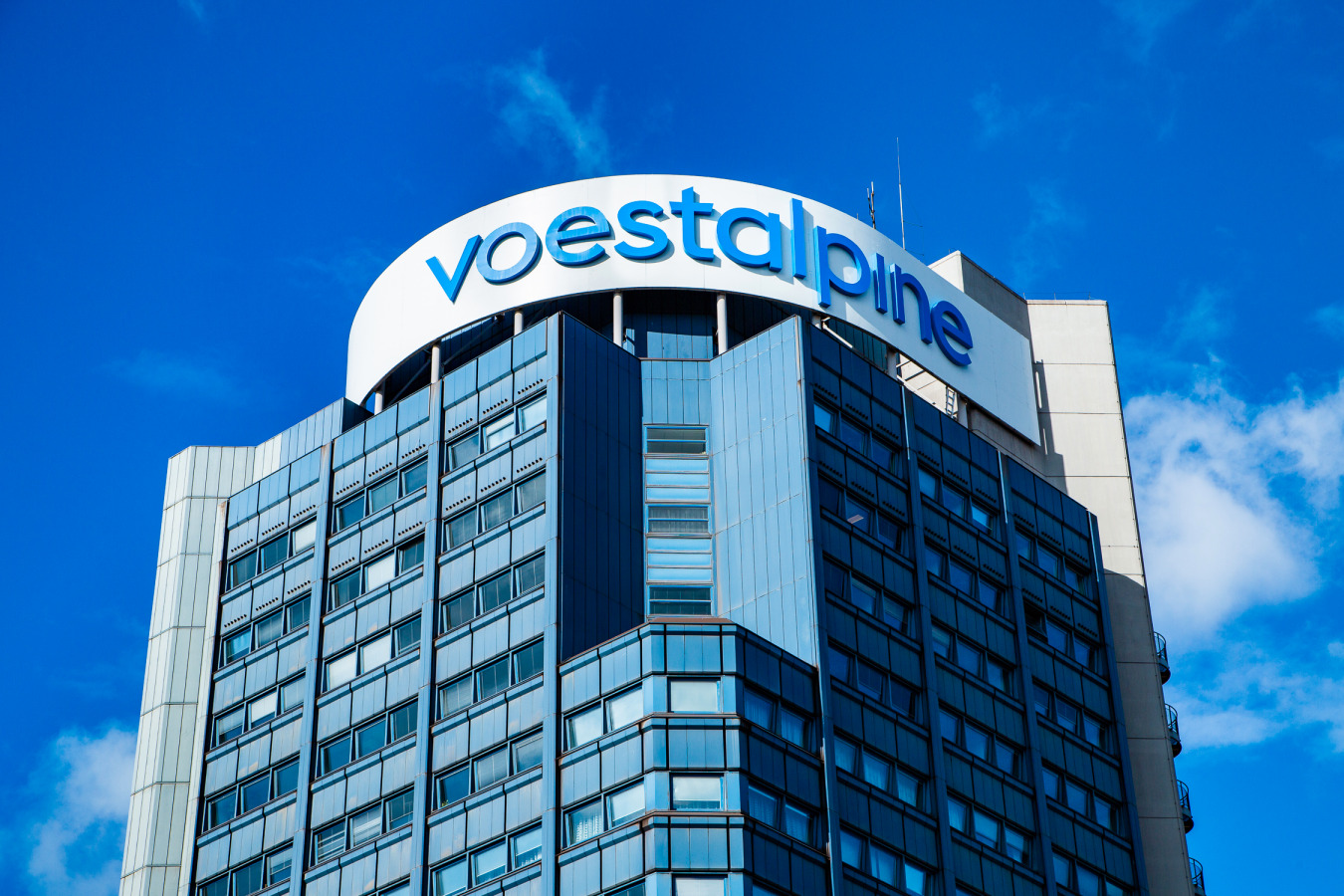 Avusturyalı çelik üreticisi Voestalpine, Kar tahminini düşürdü