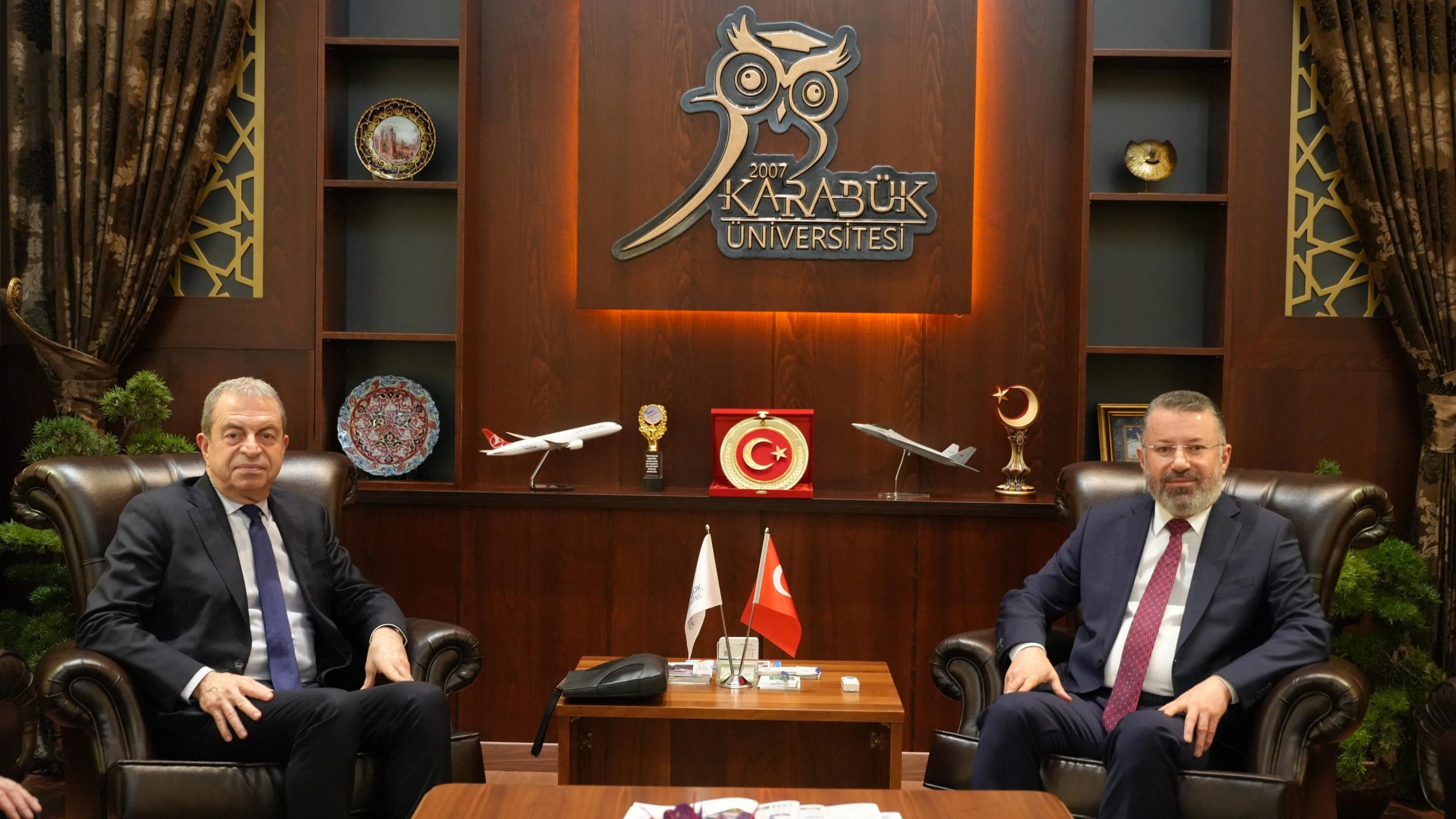 EKOTÜRK Genel Yayın Yönetmeni Cengiz Özdemir'den, Rektör Prof. Dr. Fatih Kırışık'a Ziyaret