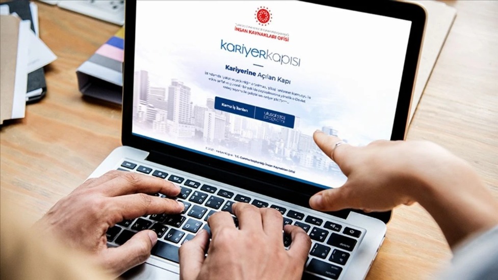 Yüz binlerce gence staj imkanı!  Ulusal Staj Programı başvuruları başladı