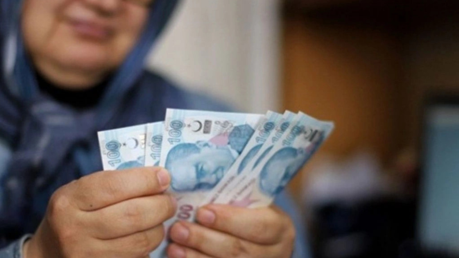 SGK'dan emeklilere müjde: Maaşlar bayram öncesi erken yatacak