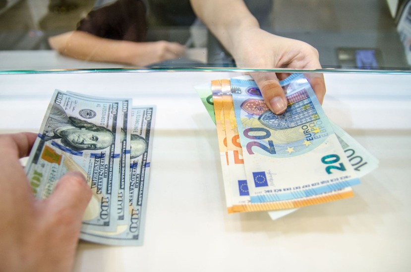 Piyasalar nefesini tuttu: Dolar ve Euro psikolojik sınırda... 21 Ağustos güncel döviz kurları