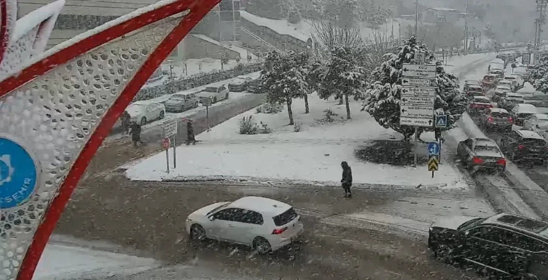 Kocaeli’nde 6 Şubat Perşembe okullar tatil mi? 5 Şubat Kocaeli kar yağışı okullar tatil mi?