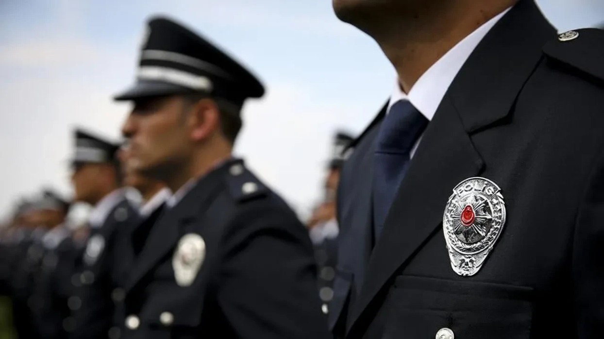 Polis olmak isteyenler dikkat: Başvurular başladı