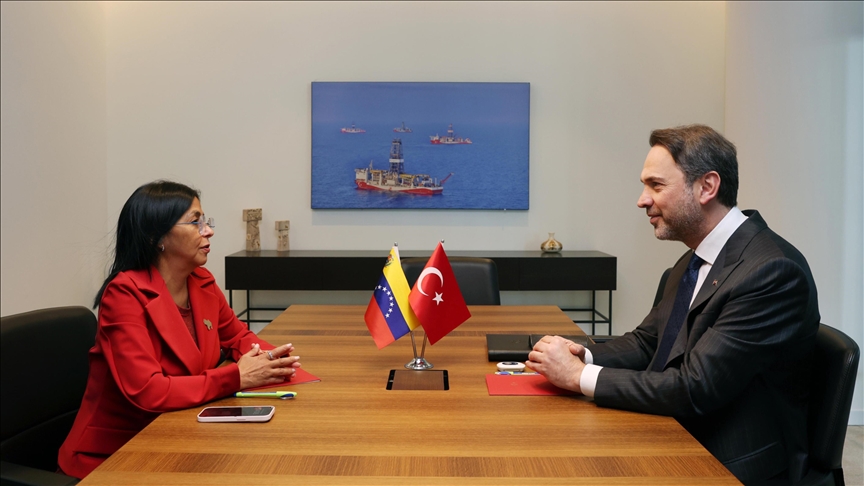 Bakan Bayraktar: Venezuela ile enerji ve madencilikte işbirliği derinleştirilecek