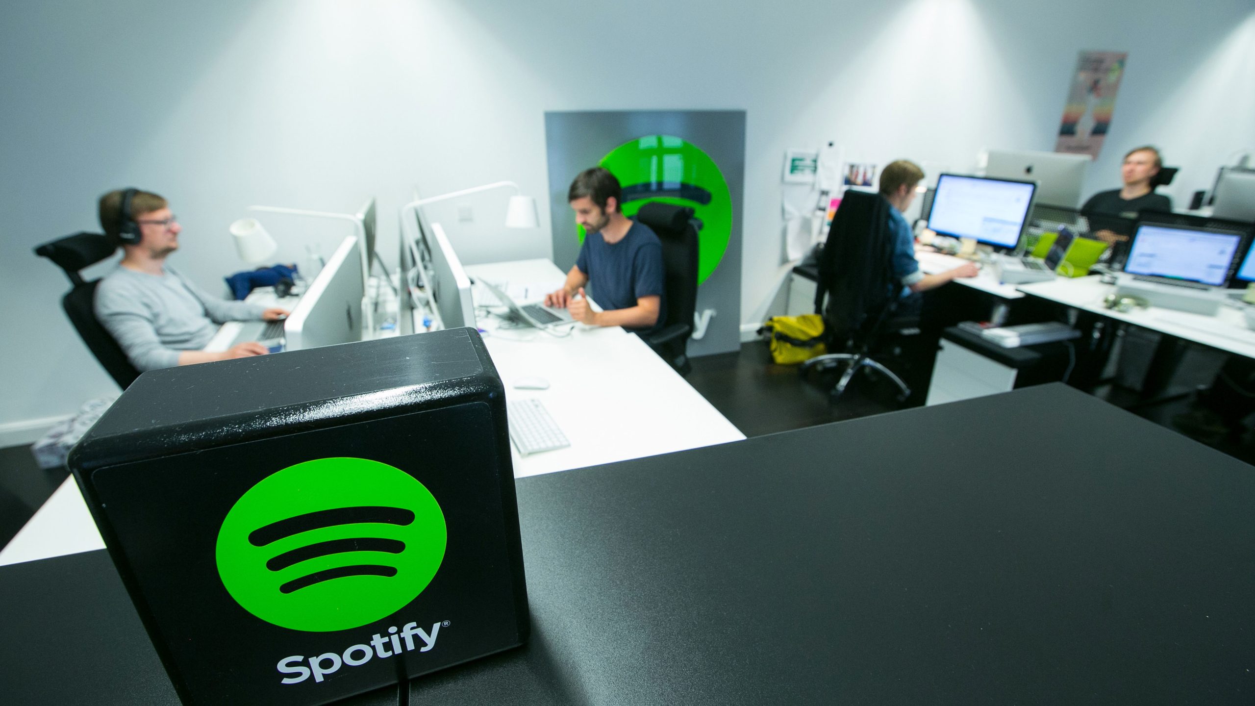Bakan Ersoy duyurdu: Spotify Türkiye ofisi 2026’da İstanbul’da açılıyor