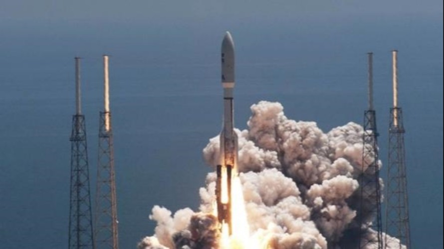 Çin, CERES-1 roketiyle 8 uydu fırlattı