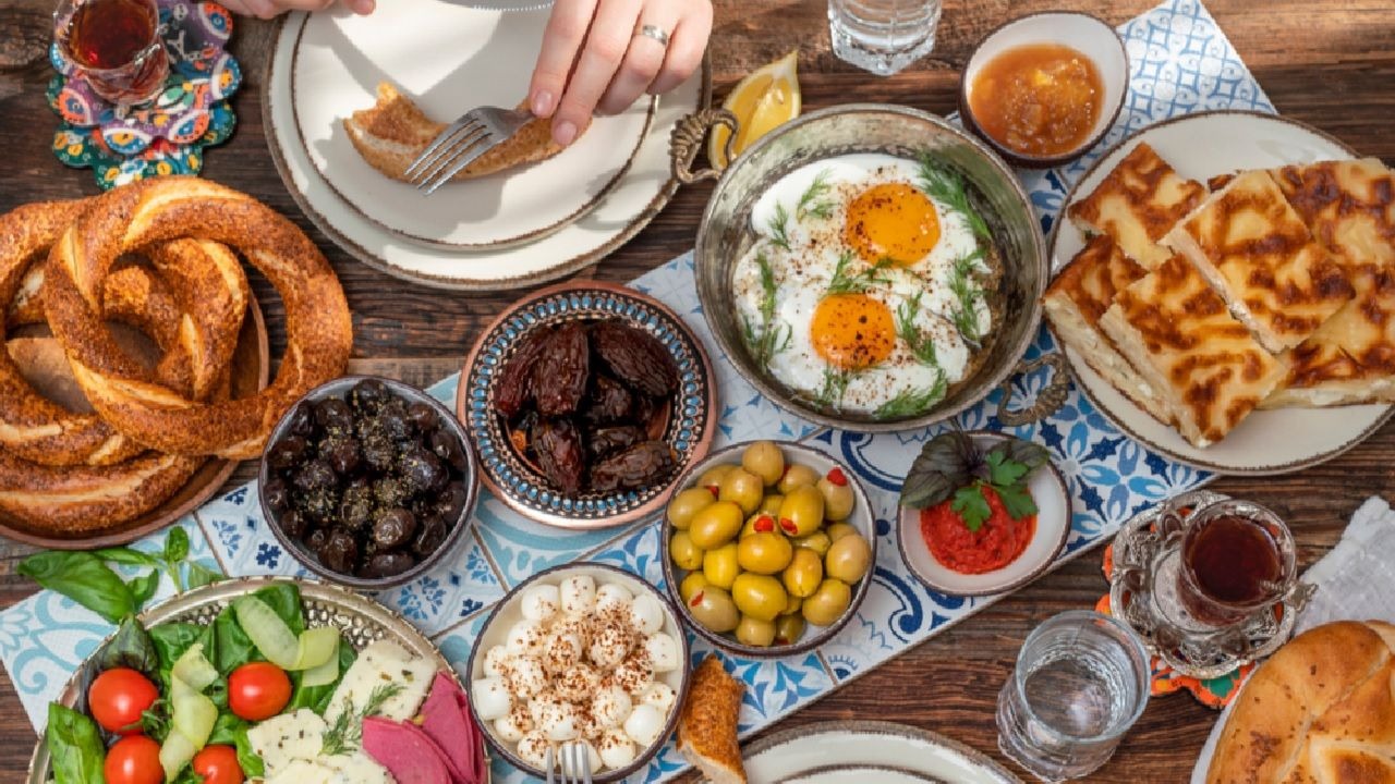 Sahurda en çok ne tok tutar? Sahurda neler yenilmeli*