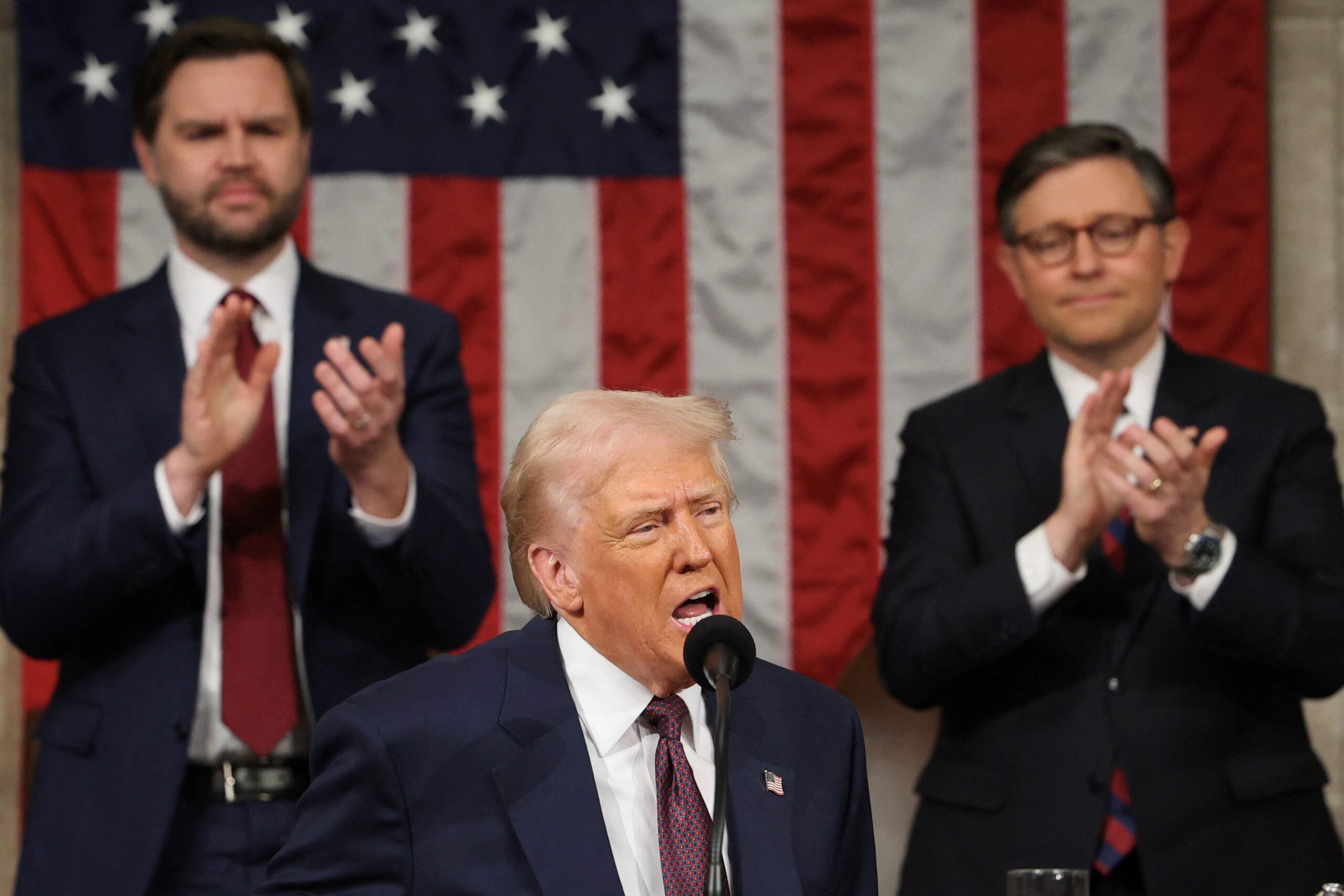 Trump: Amerikalıların tarifelerden kaçınmak için hemen otomobil alması gerekmiyor