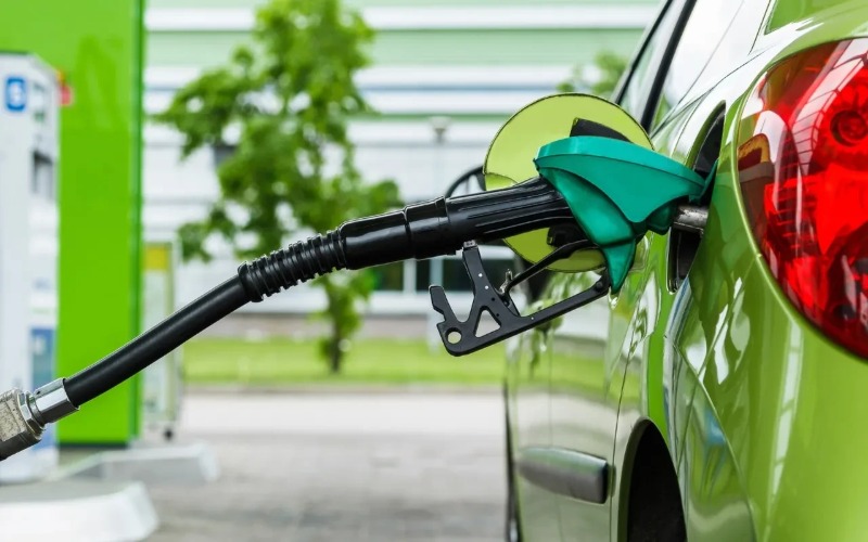 Benzine zam geliyor: Akaryakıtta tabela değişiyor! İşte 13 Mart 2025 güncel akaryakıt fiyatları