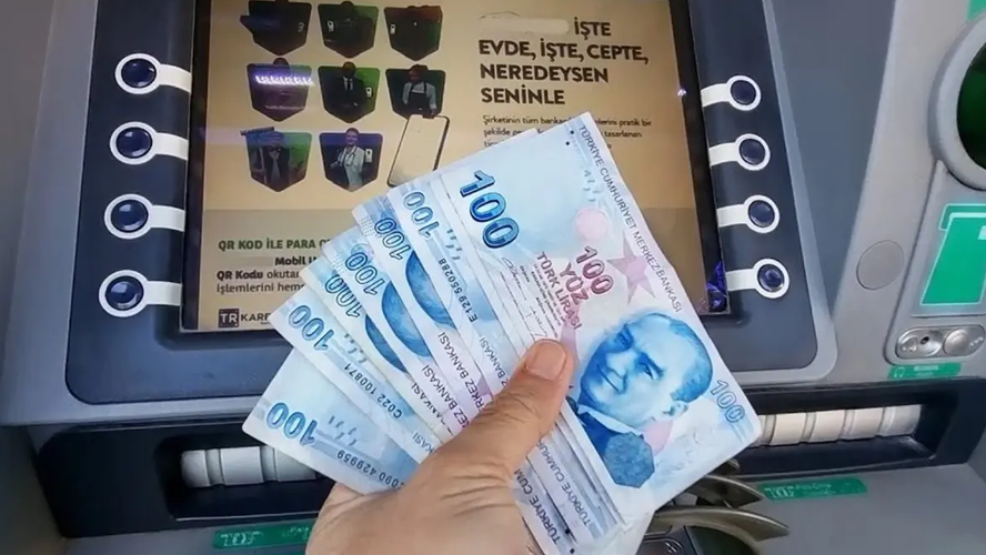 Bayramda ATM'den para çekecekler dikkat: Nakit çekim kuralları değişti