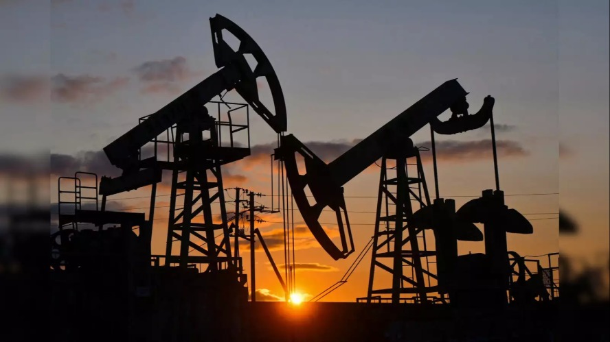 ABD tahmini güncelledi: Petrol fiyatı aşağı revize edildi