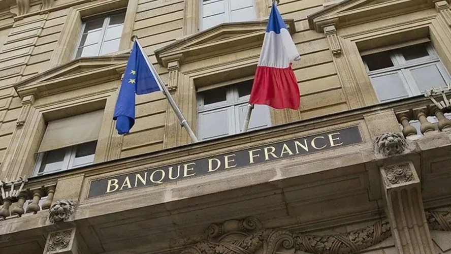 Fransa Merkez Bankası 2025 büyüme tahminini düşürdü