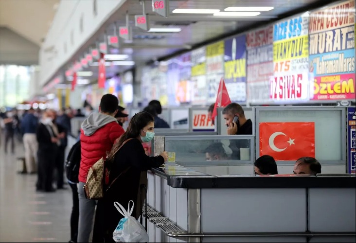 Okullar açılıyor, dönüş başladı: Otobüs biletlerine talep arttı