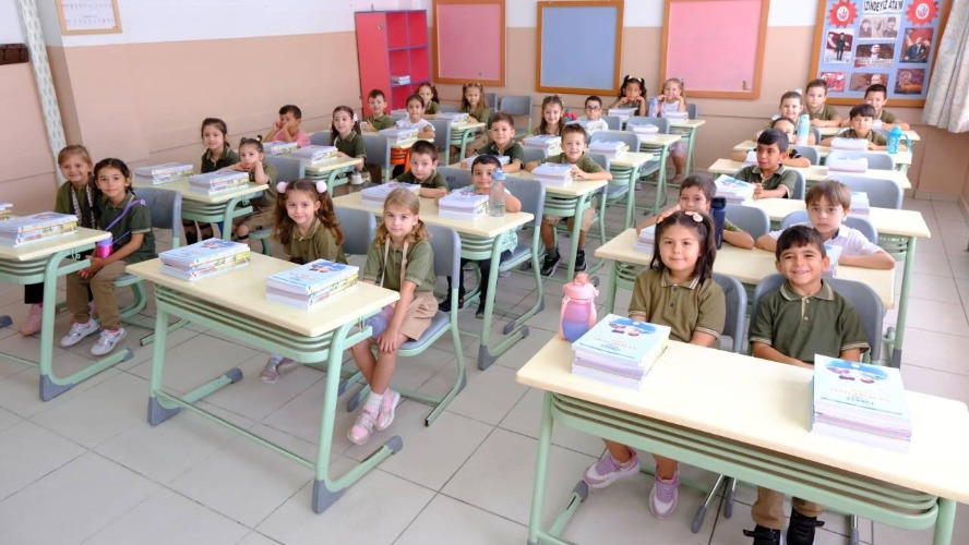 MEB'den öğrencilere ara tatil ve bayram hediyesi