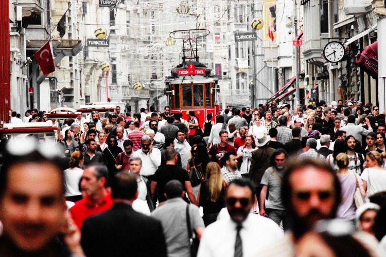 TÜİK açıkladı: Türkiye günün en büyük bölümünü uyuyarak geçiriyor