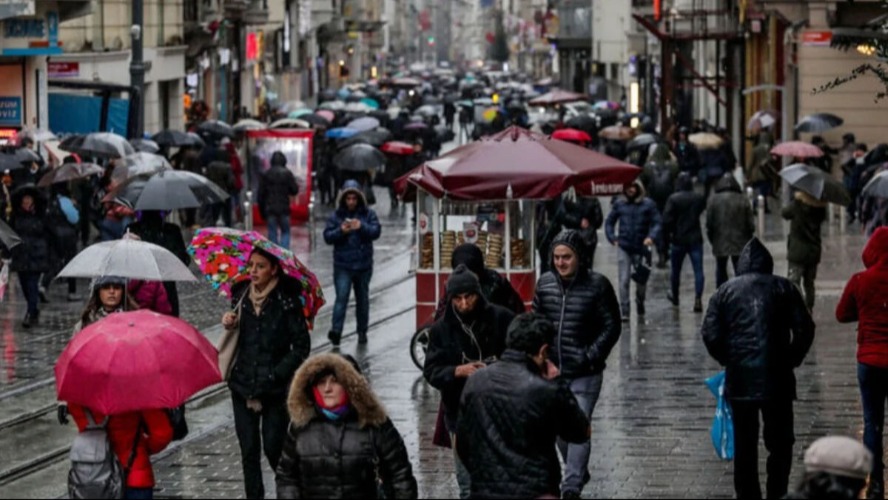 Türkiye'de yaygın kadın isimleri neler? İşte zirvedeki isimler...