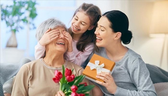 Anneler Günü ne zaman? 2025'te hangi güne denk geliyor? Önemi ve tarihçesi...
