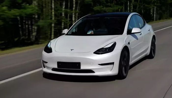 Tesla için hedef fiyat düştü