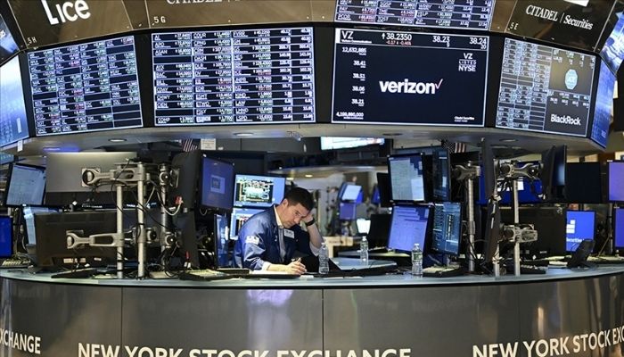 New York borsası karışık seyirle güne başladı
