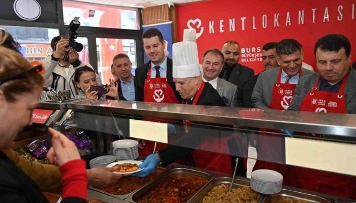 İstanbullular, İBB hizmetlerinden memnun mu?